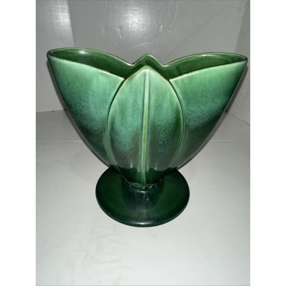 Amazing MCM Royal HAEGER - Art Deco TULIP FAN VASE GREEN Flower-Ware R1523